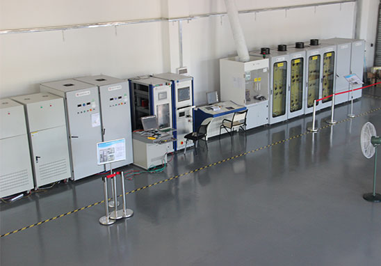 雷電沖擊耐受電壓測試機(jī)構(gòu)
